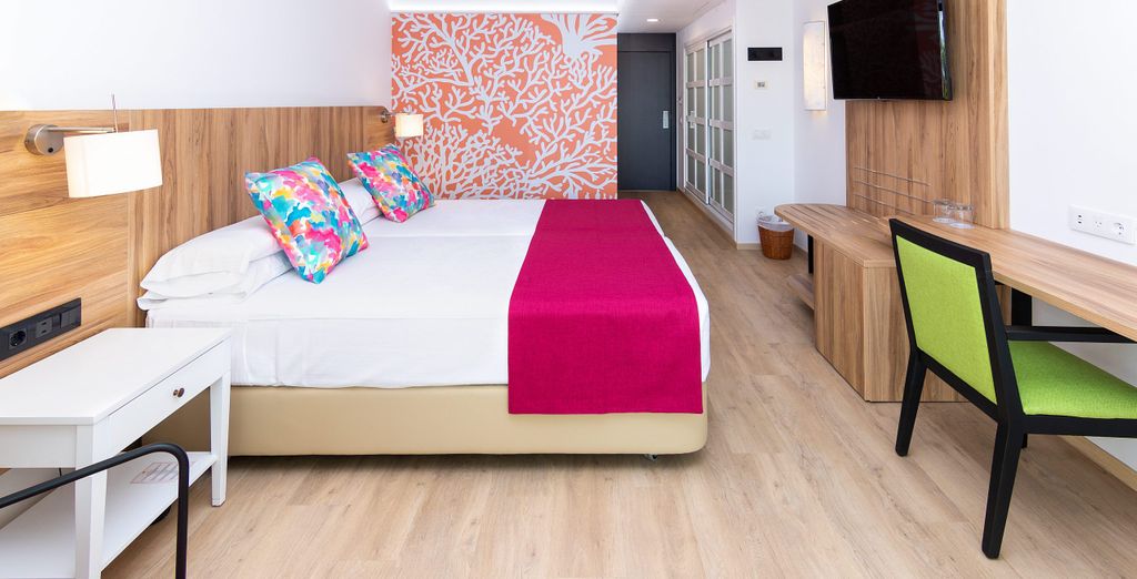 Hotel Costa Calero 4*