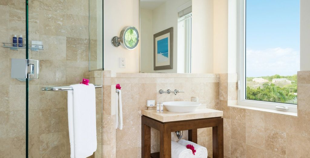 West Bay Club by Preferred Hotels 4*