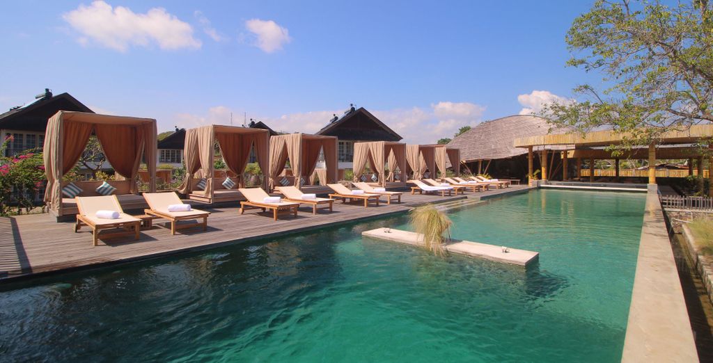 Combinato Alaya Resort Ubud 5*, Kardia Resort Gili 4* e Renaissance Bali Uluwatu Resort & Spa 5*
