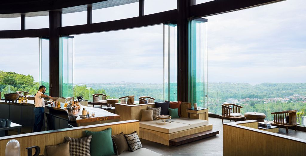 The Mansion Resort 4*, Anema Resort Gili Lombok 5* e Renaissance Bali Uluwatu Resort & Spa 5*