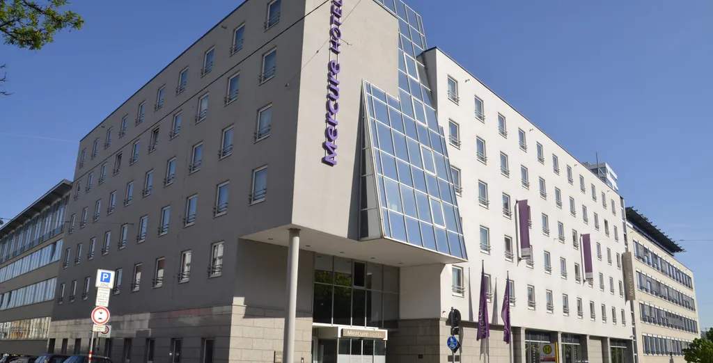Mercure Hotel Stuttgart City 4*