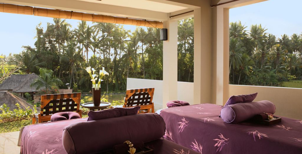 FuramaXclusive Resort & Villas 4*, Ombak Sunset 4* e Cross Bali Breakers 5*