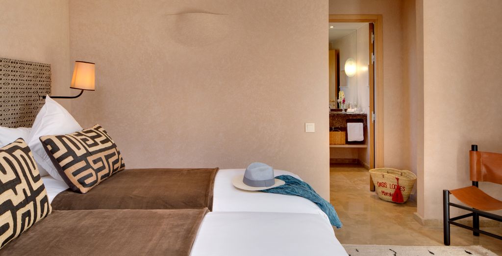 Oasis Lodges 4*