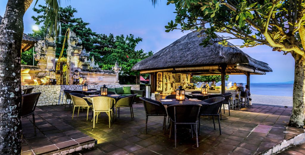 Combinato: Royal Casa Ganesha Ubud 4*, PinkCoco Gili Trawangan - Adults Only e Hotel Nikko Bali Benoa Beach 5*