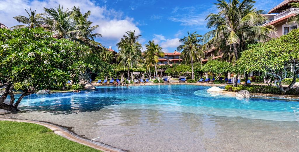 Combinato: Royal Casa Ganesha Ubud 4*, PinkCoco Gili Trawangan - Adults Only e Hotel Nikko Bali Benoa Beach 5*