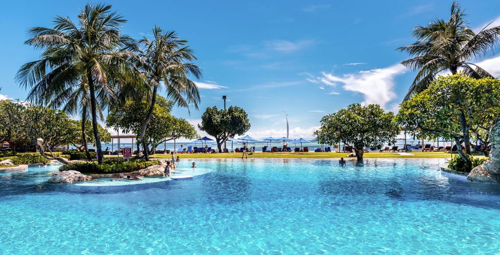 Combinato: Royal Casa Ganesha Ubud 4*, PinkCoco Gili Trawangan - Adults Only e Hotel Nikko Bali Benoa Beach 5*