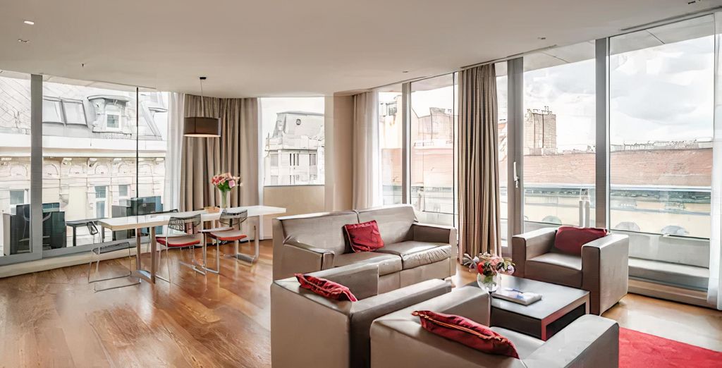 Hotel NH Collection Budapest City Center 4*