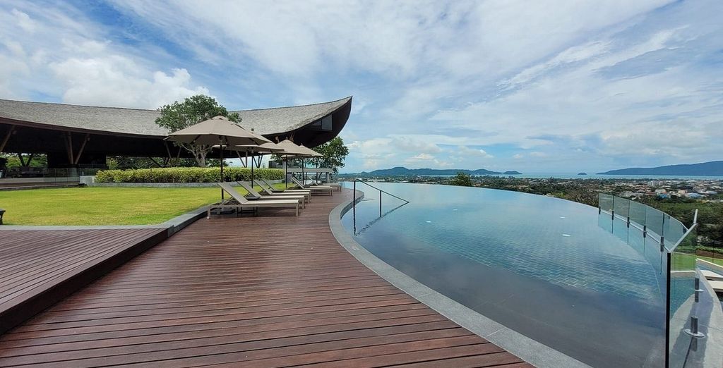 Noku Phuket 5*