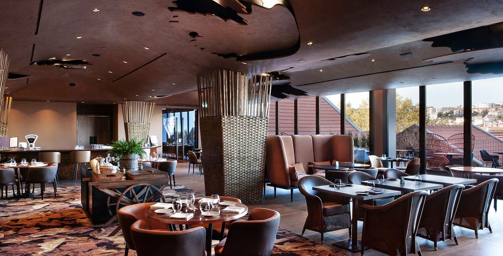 The Lodge Wine & Business Hotel 5*