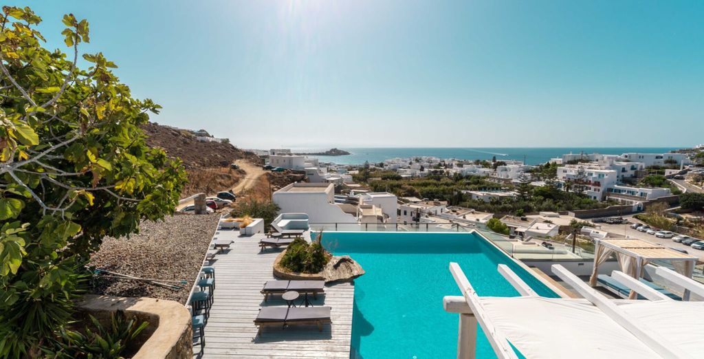 Mr & Mrs White Mykonos 4*