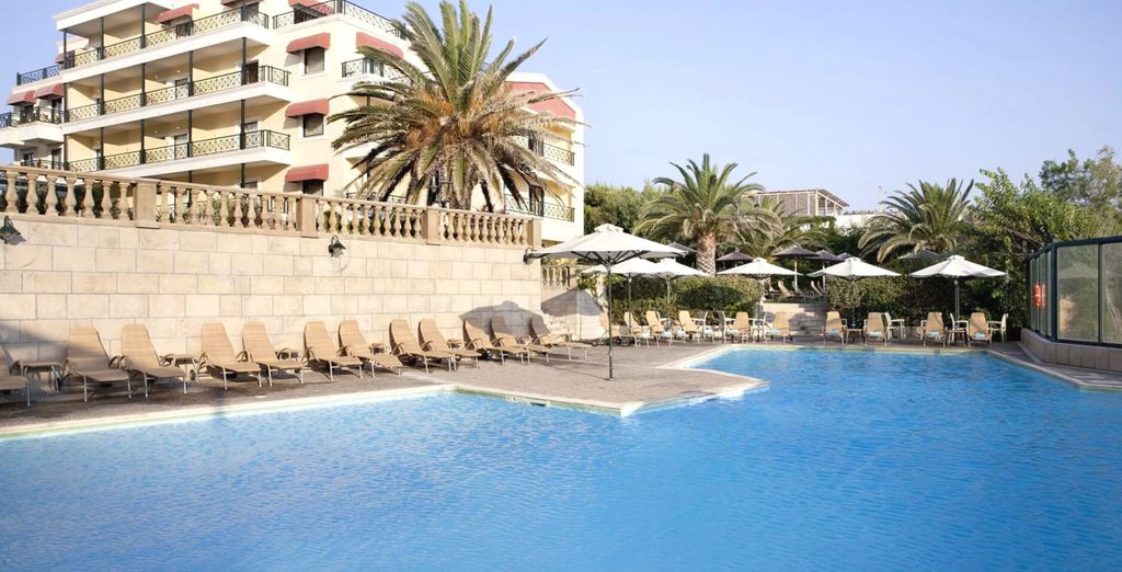 Ramada Athens Attica Riviera 5*