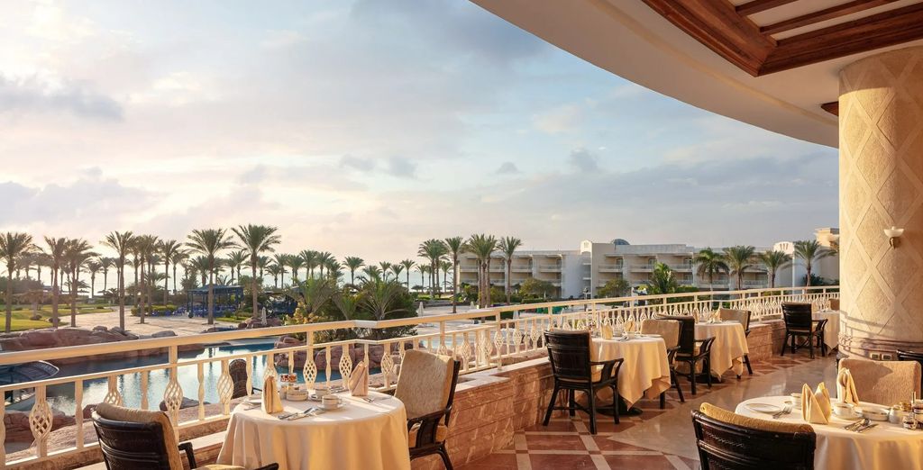 Palm Royale Resort Soma Bay 5*