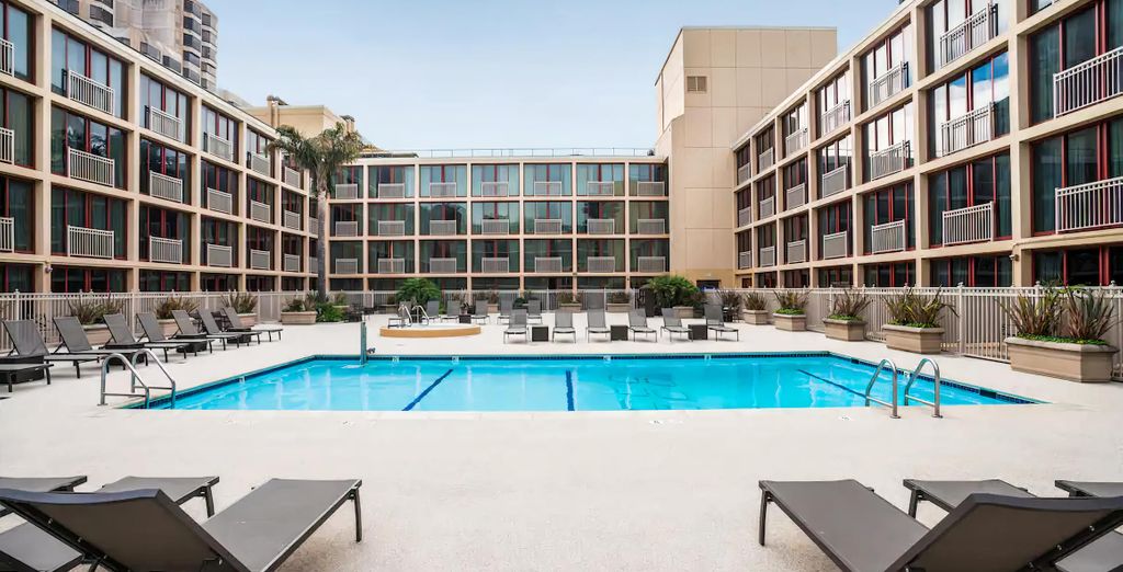 Combinato 4* Hilton San Francisco Union Square e Te Moana Tahiti Resort 