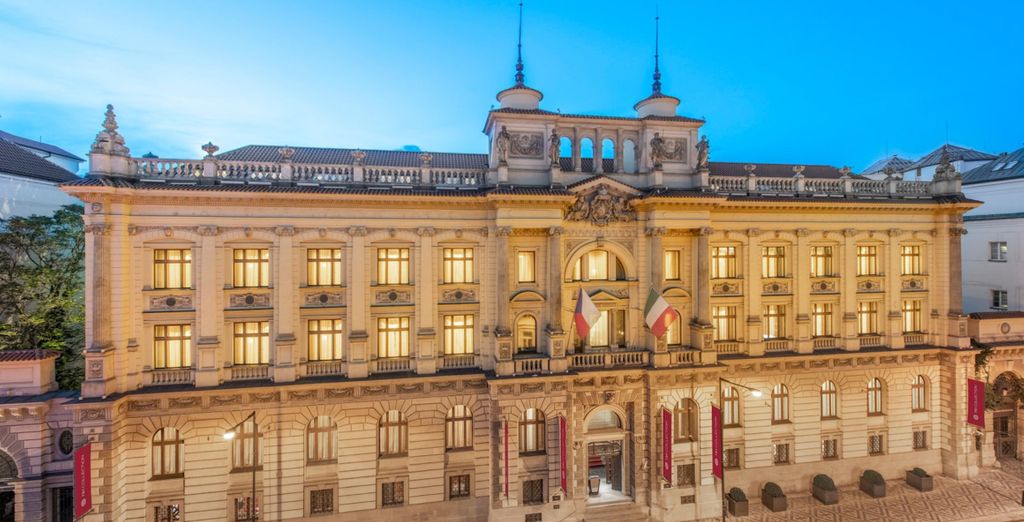 Hotel Carlo IV Prag 5*
