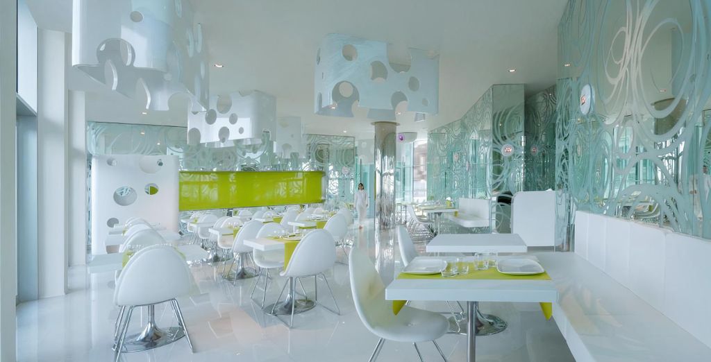 I-Suite Design Hotel 5*