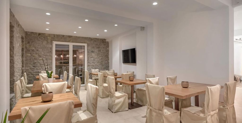 Omnia Mykonos Boutique Hotel & Suites 4*