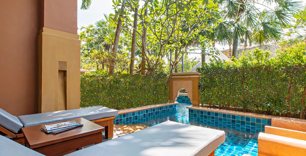 Rawai Palm Beach Resort 4*, Paradise KohYao Resort 4*, Peace Laguna Resort & Spa 4* e possibile pre-estensione al Mode Sathorn Hotel Bangkok 4*