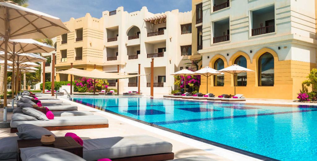Soggiorno multiattività: Juweira Boutique Hotel 4* - Adults only