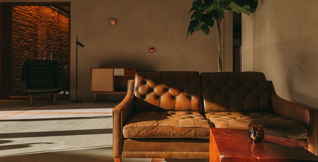 Mouco Hotel - Stay Listen & Play 4*