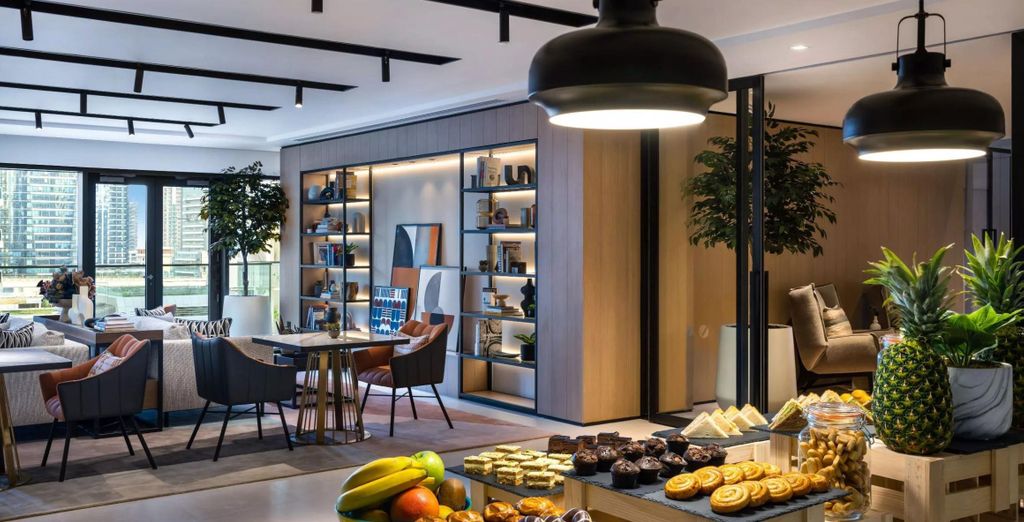 Vida Dubai Marina & Yacht Club 4*