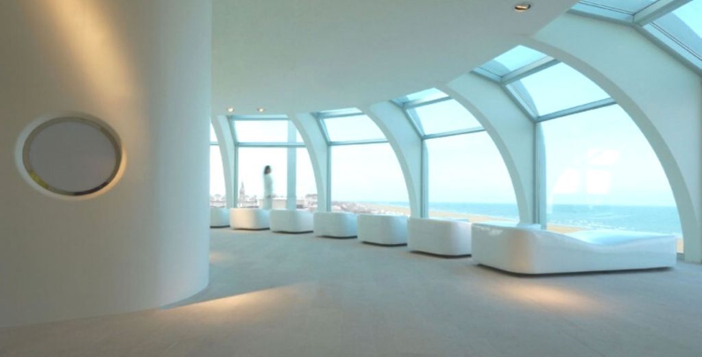 I-Suite Design Hotel 5*