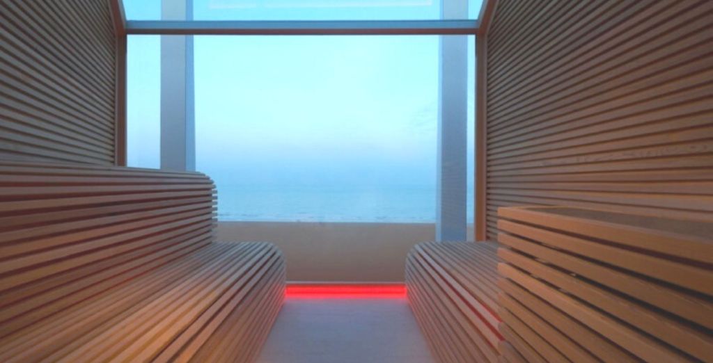 I-Suite Design Hotel 5*