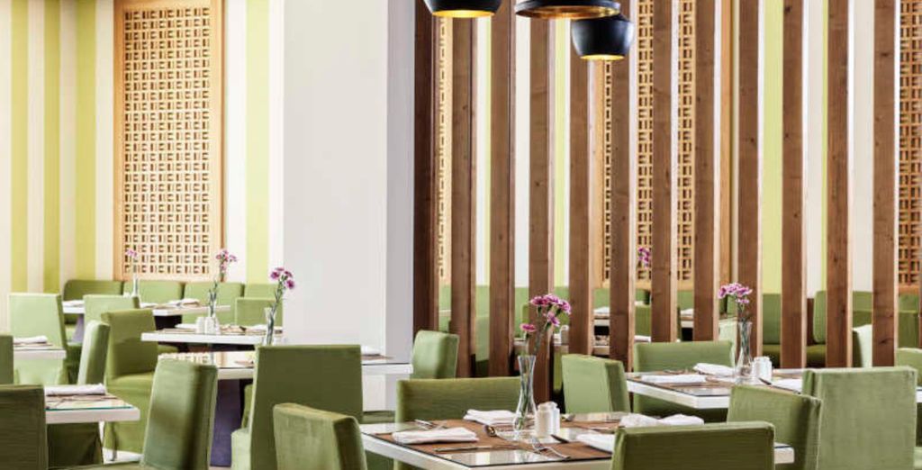 Soggiorno multiattività: Juweira Boutique Hotel 4* - Adults only