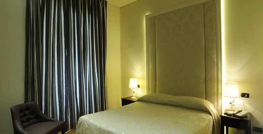 Grand Hotel Mediterranée 4*