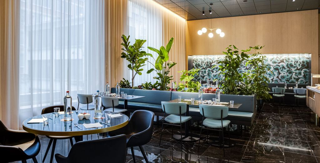 NH Collection Antwerp Centre 4*
