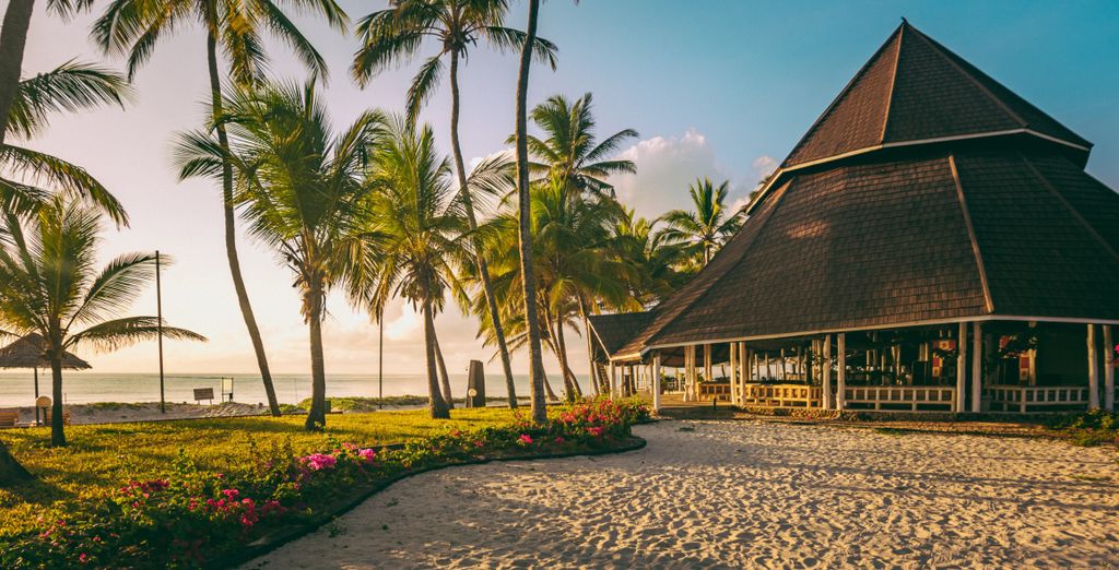 Safari di 2 o 3 notti con estensione al Diani Reef Beach Resort 4*