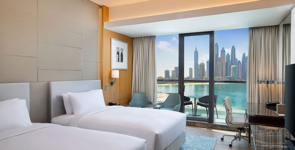 Hilton Dubai Palm Jumeirah 5*