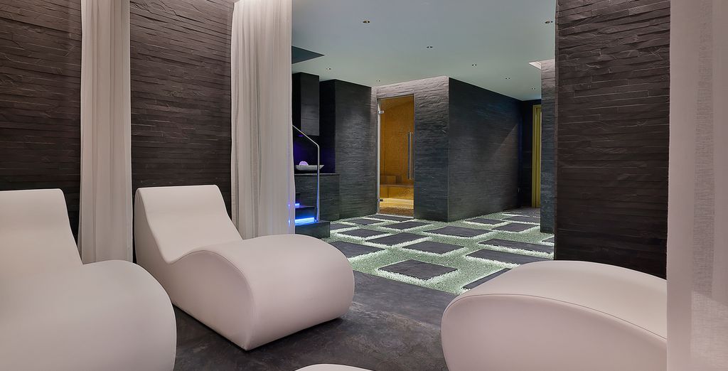 Hilton Dubai Palm Jumeirah 5*