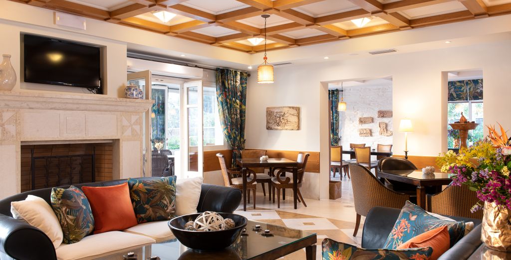 Porto Kea Suites Hotel & Spa 5*
