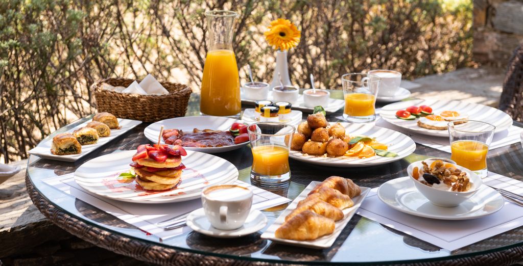 Porto Kea Suites Hotel & Spa 5*