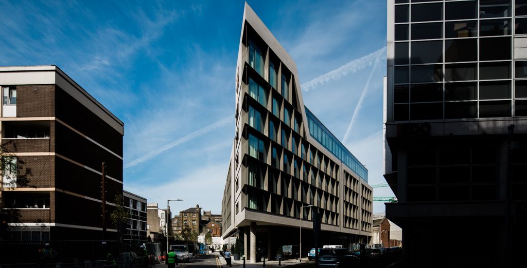 Marlin Hotel Dublin 4*