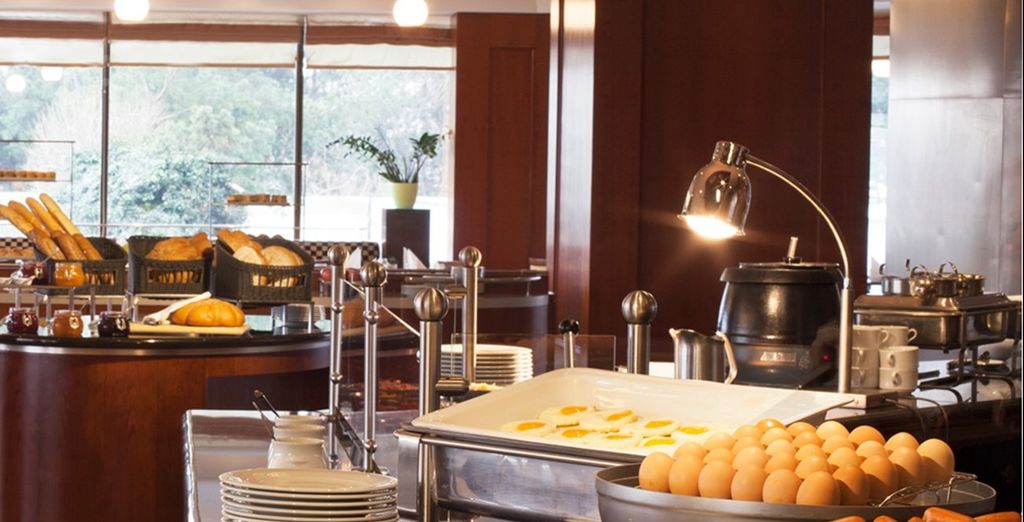 Corinthia Prague 5*