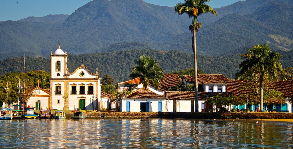 Tour di gruppo: Parentesi tropicale tra bellezze urbane e paesaggistiche