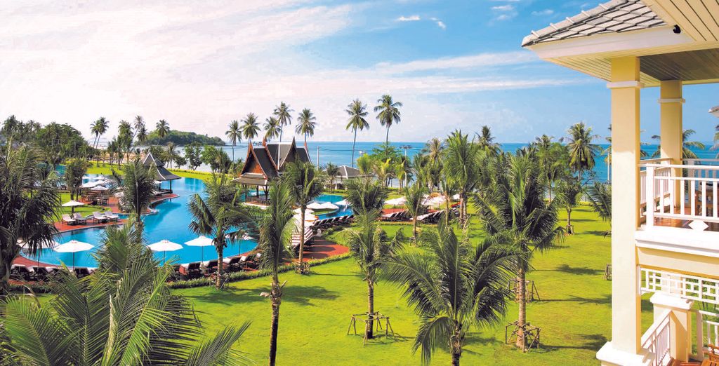 Radisson Suites Bangkok Sukhumvit 4*, Veranda High Resort Chiang Mai MGallery 5*, Sea Seeker Krabi Resort 4* o Sofitel Krabi 5*
