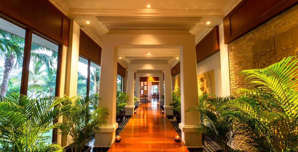 Radisson Suites Bangkok Sukhumvit 4*, Veranda High Resort Chiang Mai MGallery 5*, Sea Seeker Krabi Resort 4* o Sofitel Krabi 5*
