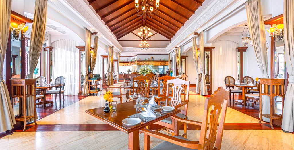 Radisson Suites Bangkok Sukhumvit 4*, Veranda High Resort Chiang Mai MGallery 5*, Sea Seeker Krabi Resort 4* o Sofitel Krabi 5*