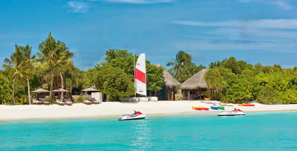 Hideaway Beach Resort & Spa 5*