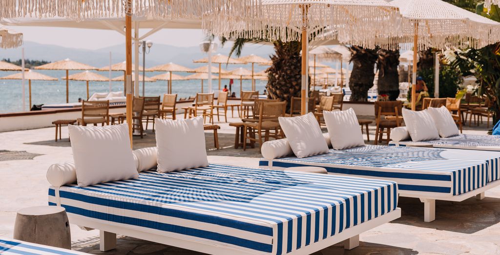 Brown Beach Eretria 4*
