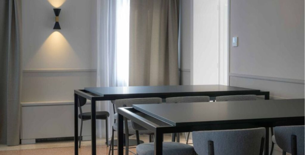 The Foscarini 4*