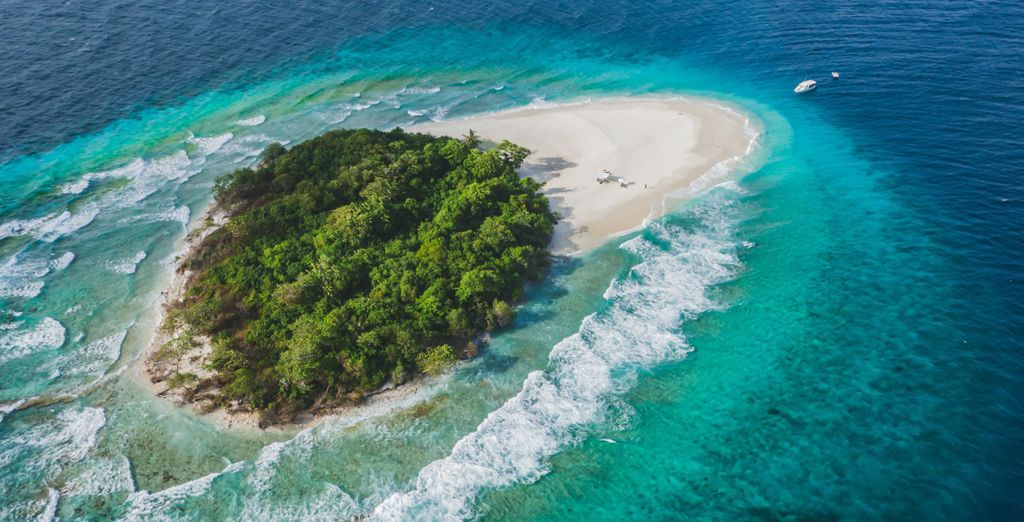 Mövenpick Resort Kuredhivaru Maldives 5*