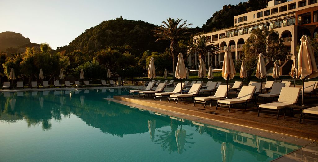 Domes of Corfu, Autograph Collection 5*