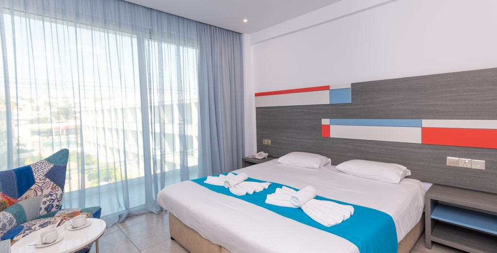 Nicholas Color Hotel