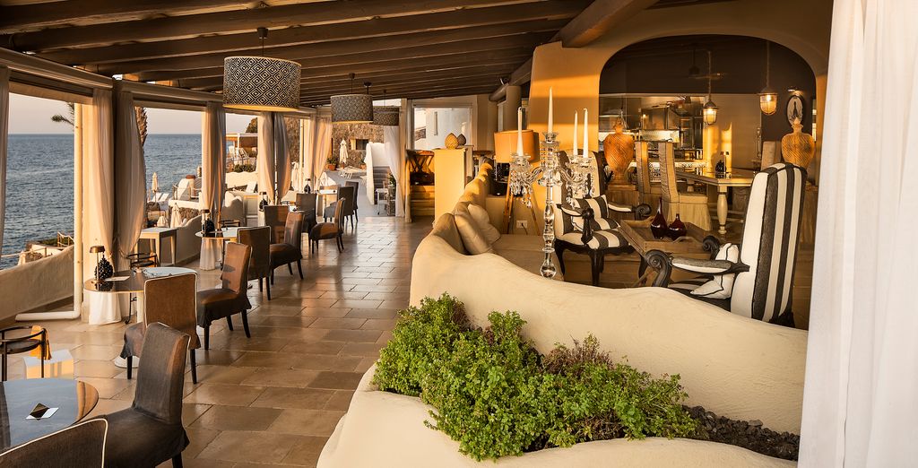 Therasia Resort Sea & Spa 5*