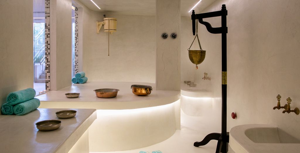 Vangelis Hotel & Suites 4*