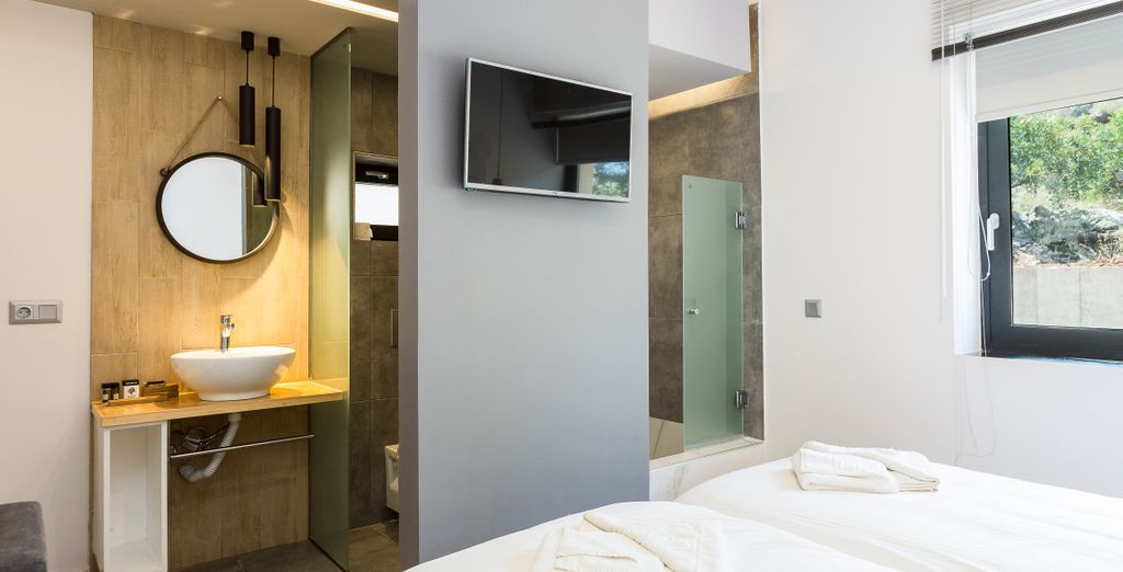 T-Hotel Premium Suites 4*