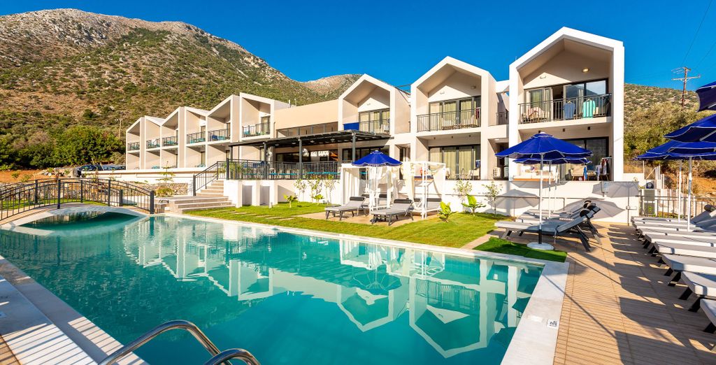 T-Hotel Premium Suites 4*